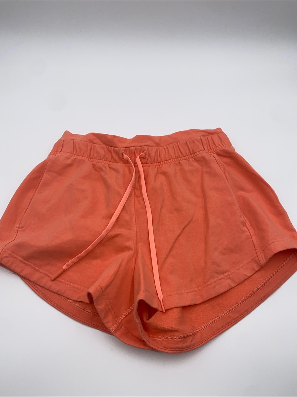 lululemon Coral Inner Glow Short Size 6